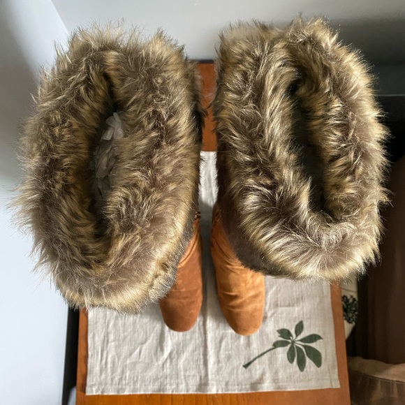 Michael Kors Suede Lara Wedge Boot 6.5M - Picture 12 of 16